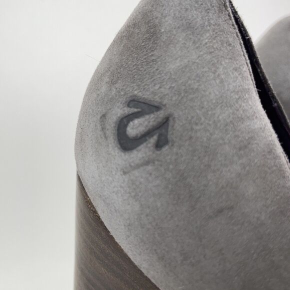 True Religion High Heel Platforms Women’s 8.5 Gray Suede Brown Leather 4.5" Heel - Picture 7 of 16